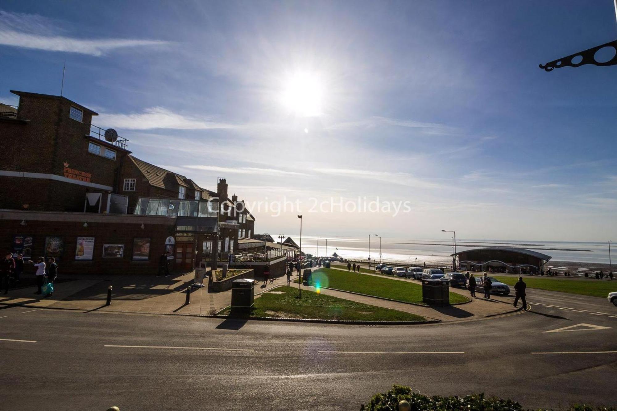 Homely Caravan At Manor Park, Nearby Hunstanton Beach In Norfolk Ref 23039T Exteriör bild