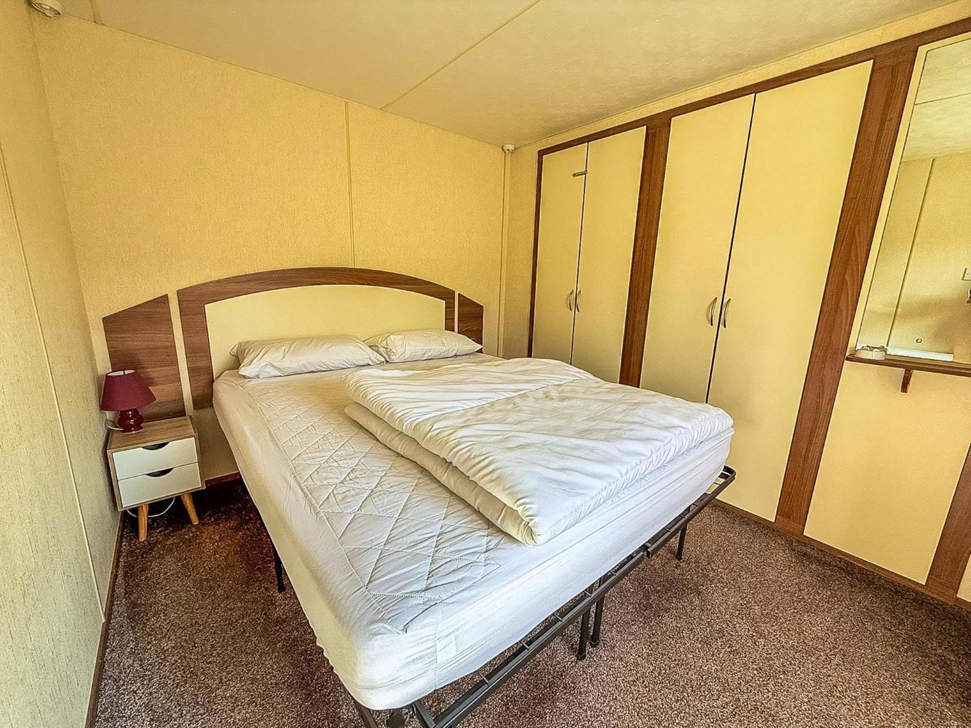 Homely Caravan At Manor Park, Nearby Hunstanton Beach In Norfolk Ref 23039T Exteriör bild