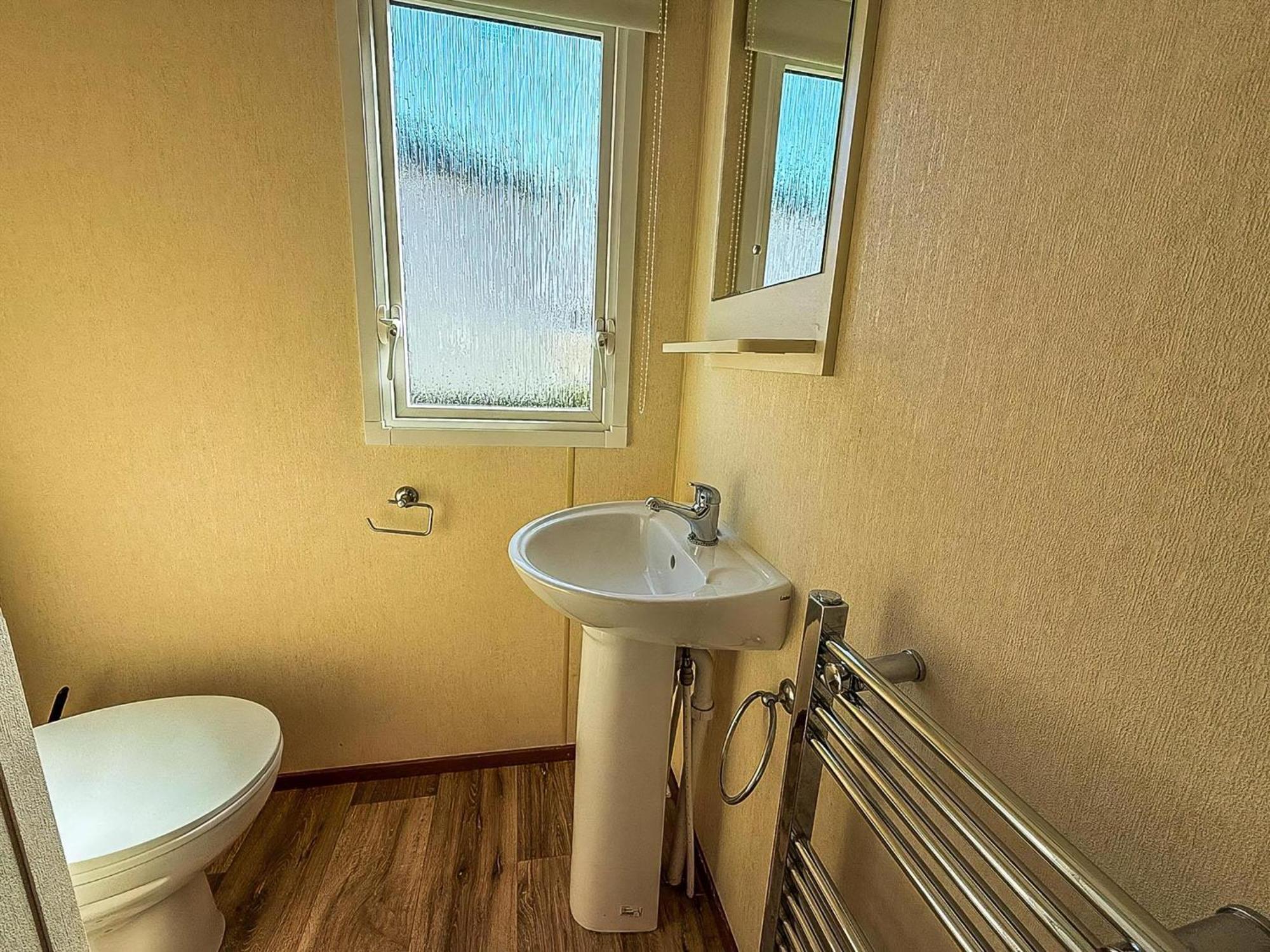 Homely Caravan At Manor Park, Nearby Hunstanton Beach In Norfolk Ref 23039T Exteriör bild