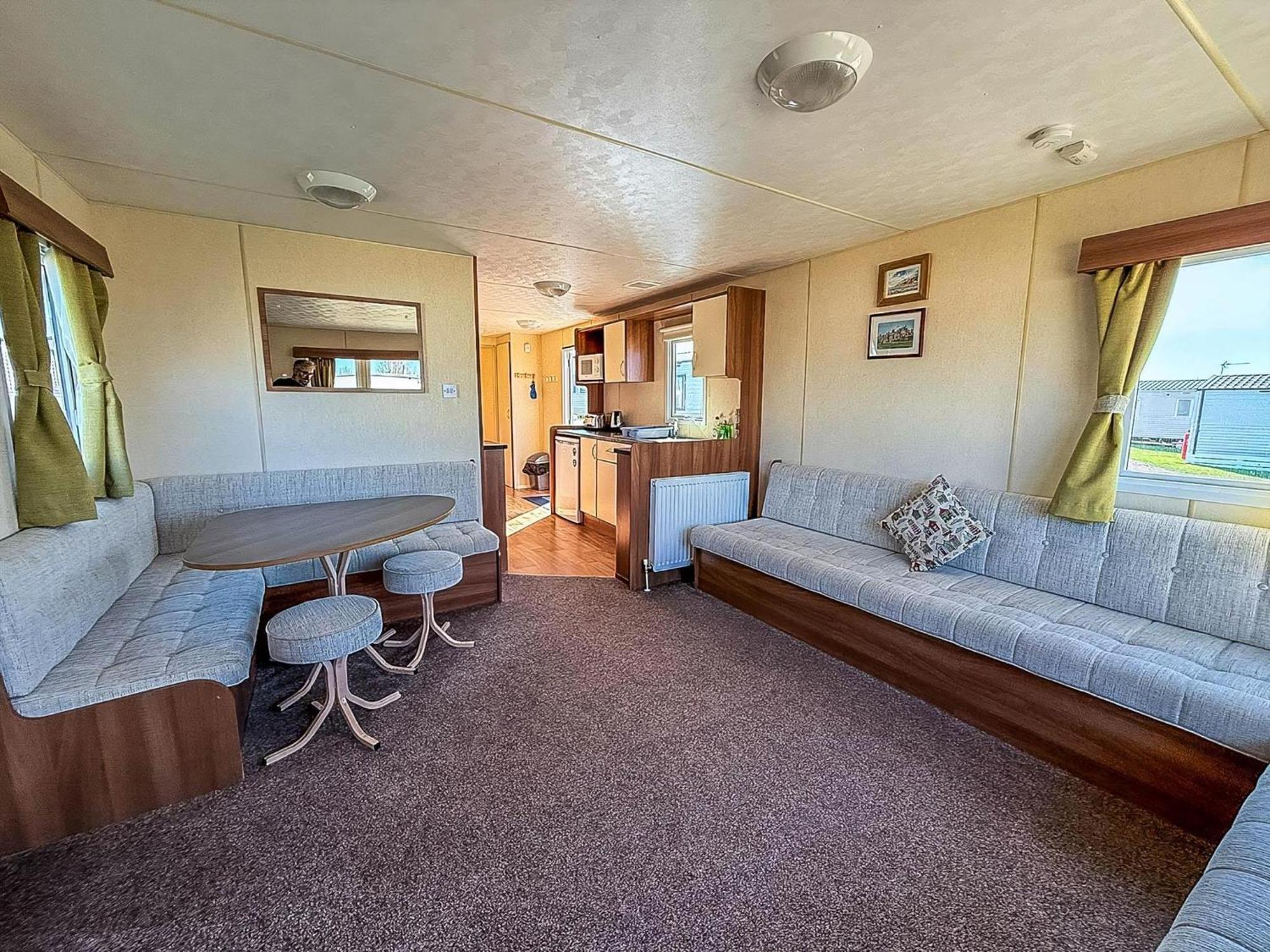 Homely Caravan At Manor Park, Nearby Hunstanton Beach In Norfolk Ref 23039T Exteriör bild